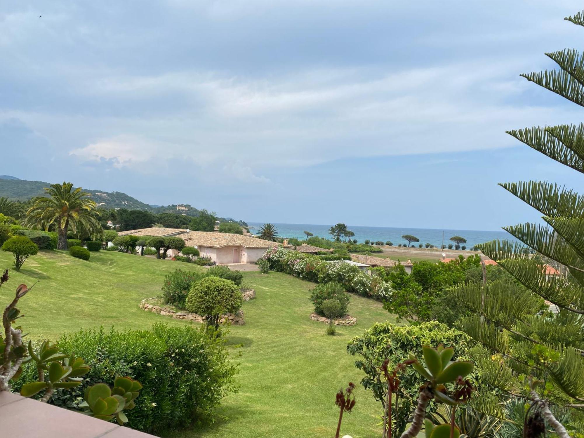 Residence Playa Del'Oro Favone Exterior photo